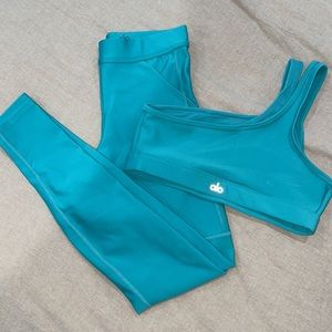 Alo one strap bra set